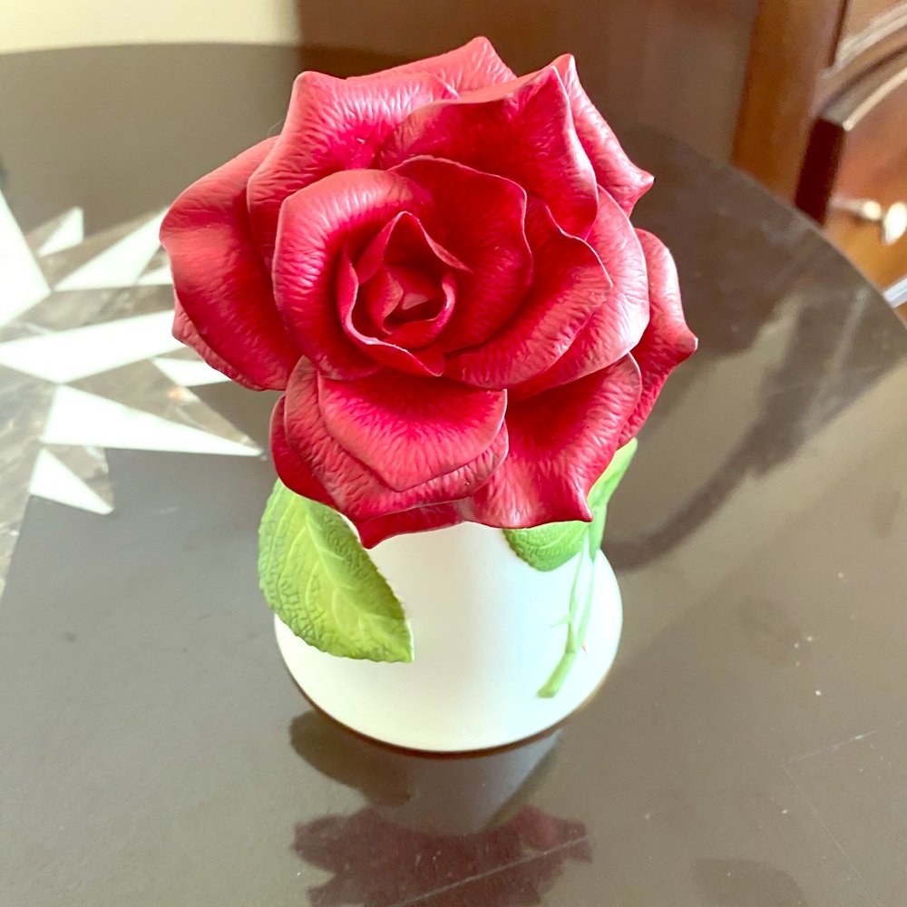 🌺🔔 Franklin Mint Flower Collection -ROYALTY ROSE